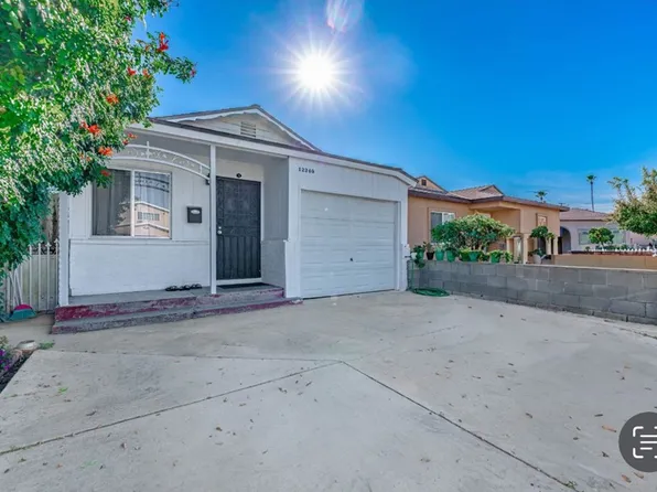 12240 211th St, Hawaiian Gardens, CA 90716