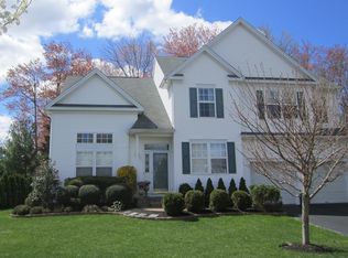 6 Carlton Cir, Princeton, NJ 08540