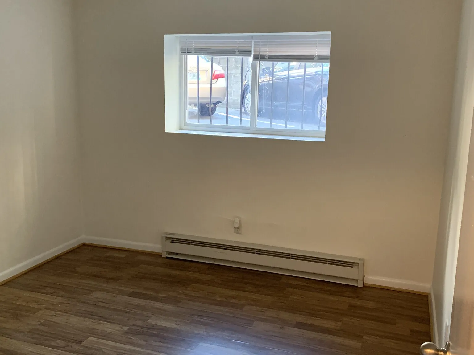 2 bed, 1.0 bath, 746 sqft, $2,700 — Photo 3