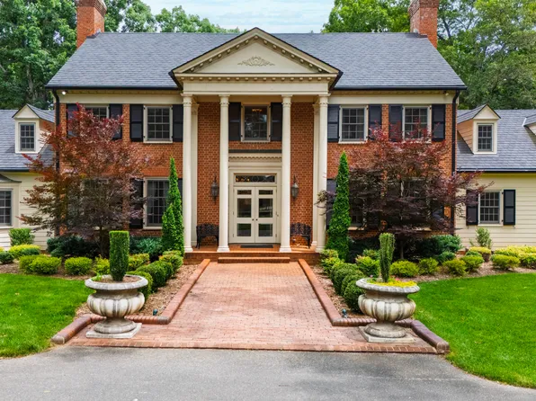 820 Kenmore Rd, Chapel Hill, NC 27514