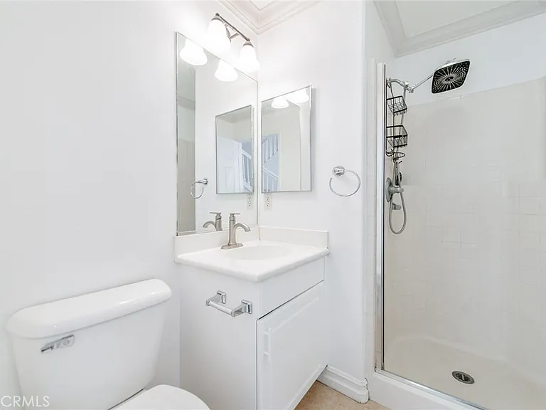 6915 Cedar Creek Rd — Photo 30