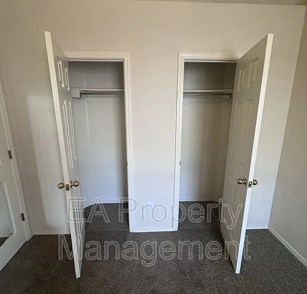 11606 Herman Roser Ave SE — Photo 21