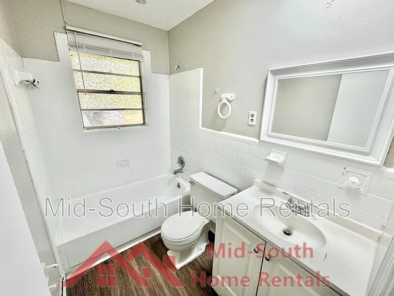 2168 Carnes Ave — Photo 10