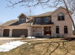 108 Della Ln, Oswego, IL