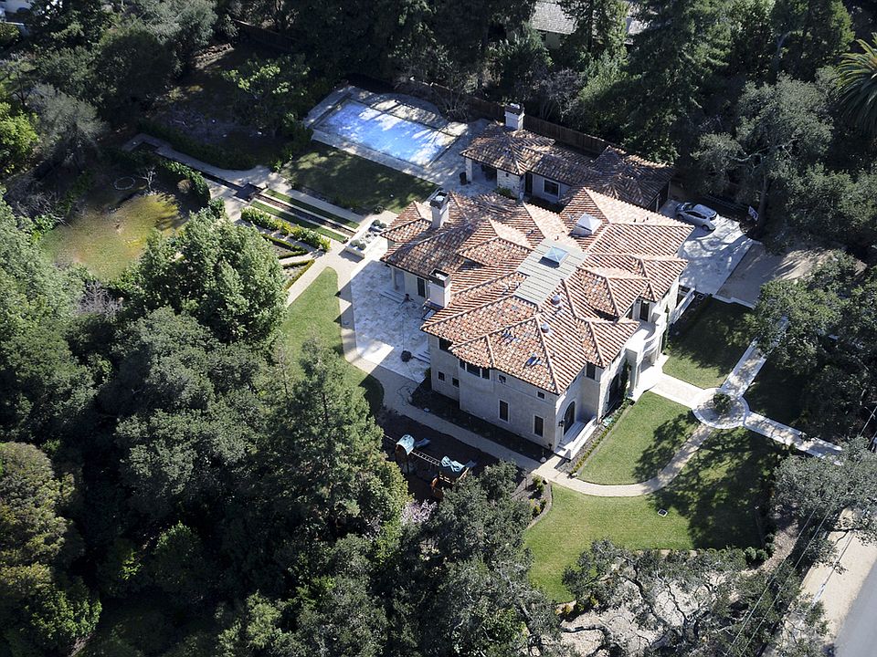 1st image of 274 Oak Grove Ave