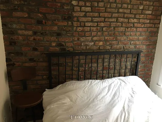 Rented by Town Residential | media 22