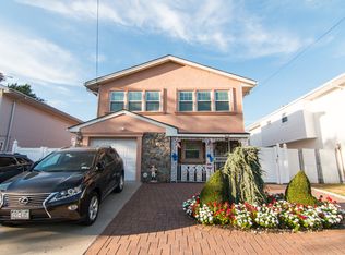 59 Fieldstone Rd, Staten Island, NY 10314