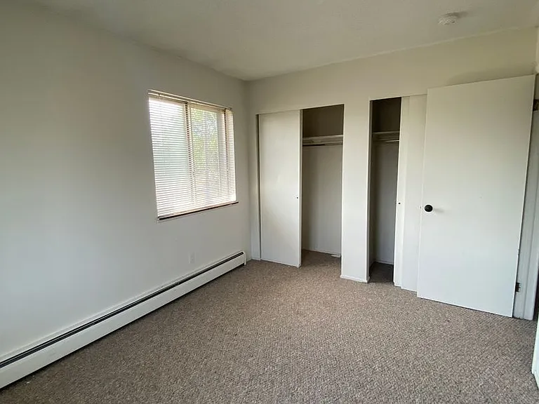 Barbara Manor — Photo 38