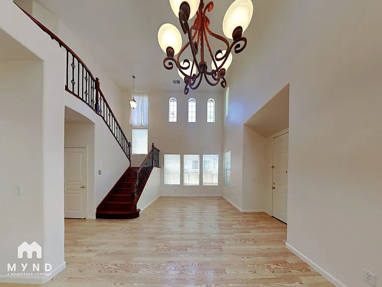 2742 Chateau Montelena Way — Photo 2