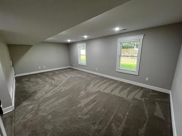 1750 Chief Okemos Cir — Photo 22