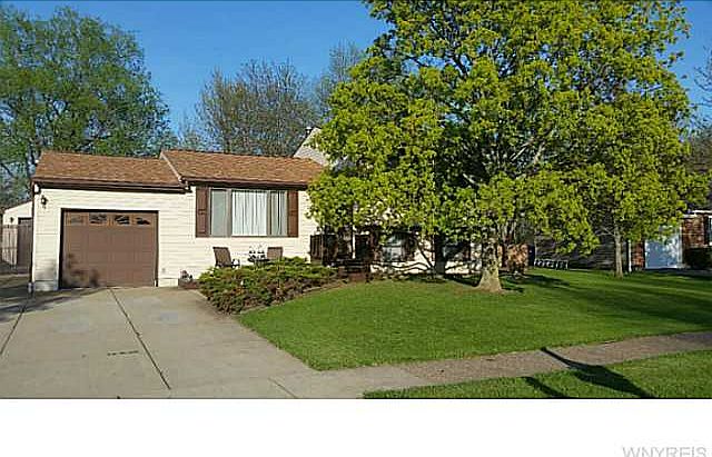 1st image of 277 Tracey Ln