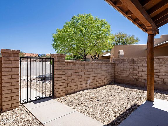 2nd image of 248 S Sycamore Creek Pl