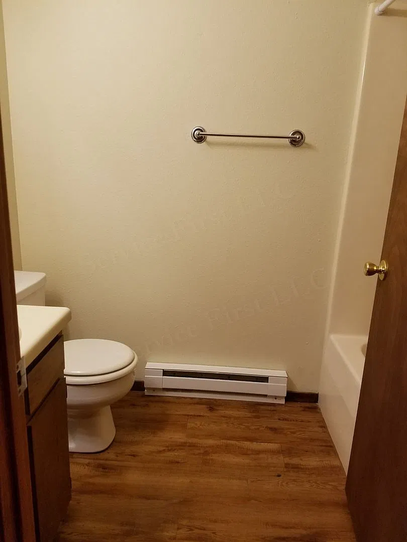 Delta Villa Apartments — Photo 4