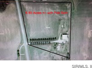 7252 Triple Lakes Rd, Columbia, IL 62236