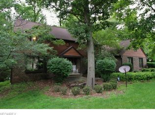 959 Eastward Cir, Zanesville, OH 43701