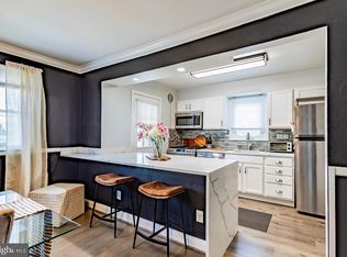 2015 Hillcrest Rd, Baltimore, MD 21207