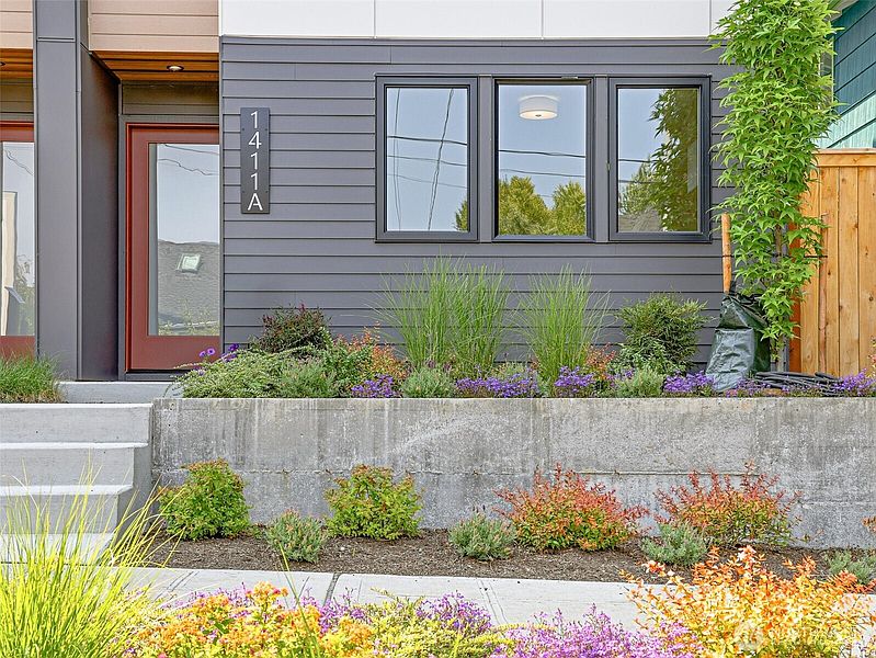 3rd image of 1411 A N 48th Street