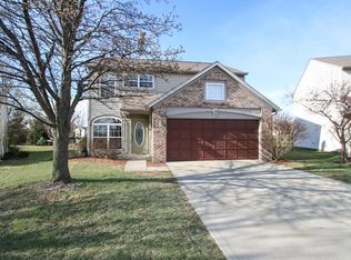 6679 Wimbledon Dr, Zionsville, IN 46077