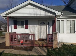 1391 Carter Ct, Waukegan, IL 60085