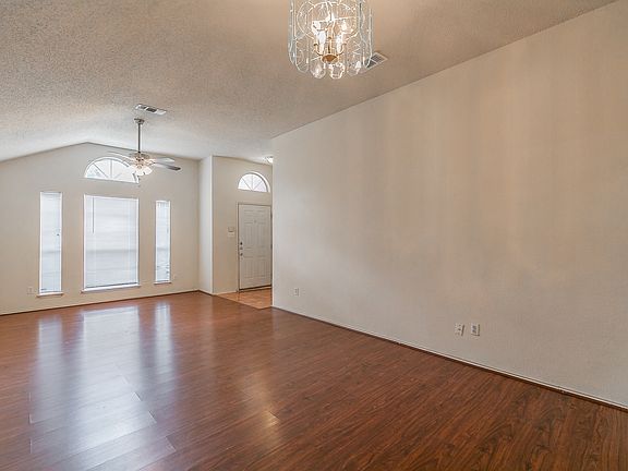 3rd image of 7005 Rovato Dr
