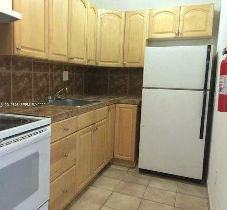 Building Photo - 4805 NW 7th St #30315