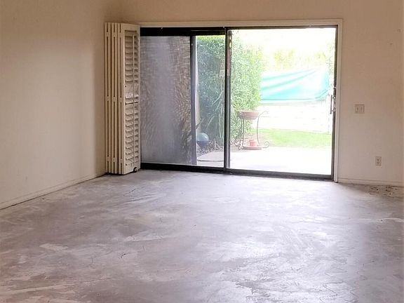 4th image of 1184 Tiffany Cir N
