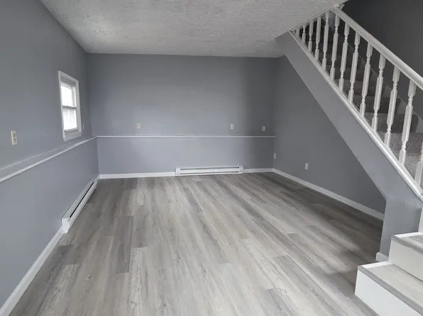 3021 Walnut St #1, Manchester, MD 21102