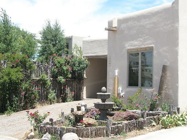 2nd image of 3258 La Paz Ln
