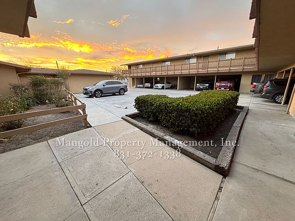4th image of 985-989 Acosta St #985-9