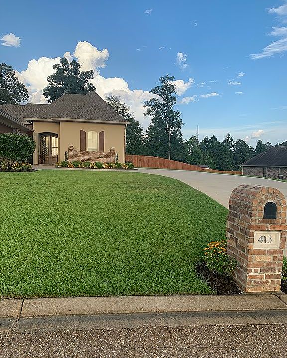 1st image of 413 Austin Oaks Cir