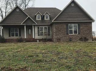 61 Cricket Ln, Boaz, AL 35956