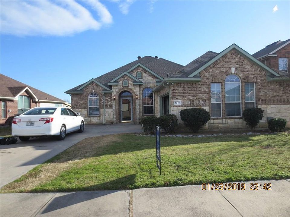 1st image of 1316 Tippler Dr
