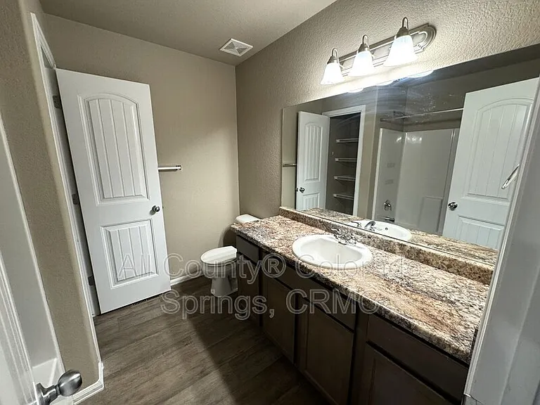 7622 Jack Pine Grv — Photo 16
