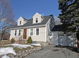 32 Lower East St, Dedham, MA 02026