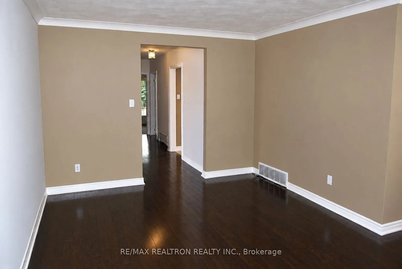 3 bed, $3,500 — Photo 3