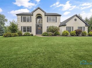 7407 Lock Mill Ct, Maumee, OH 43537