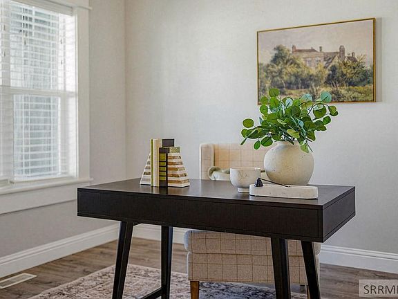 5th image of 3868 Willow Ridge Dr