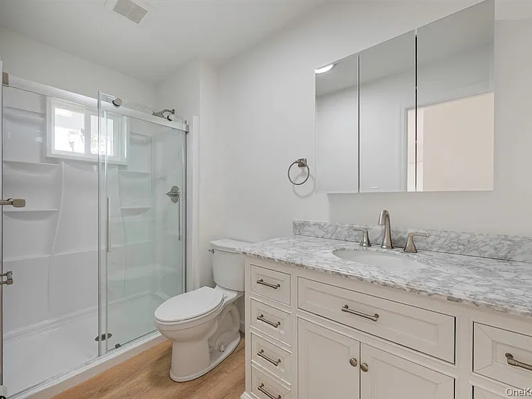 54 Evergreen St #A — Photo 5