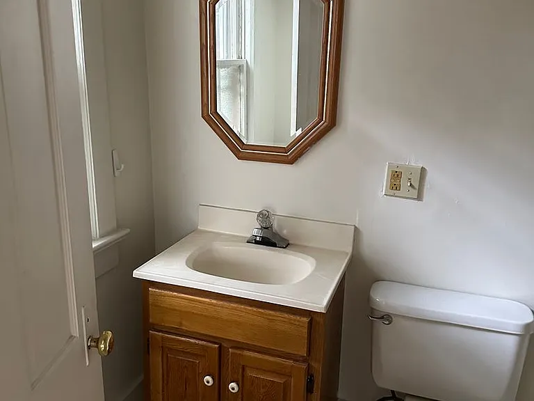 103 Dartmouth St — Photo 17