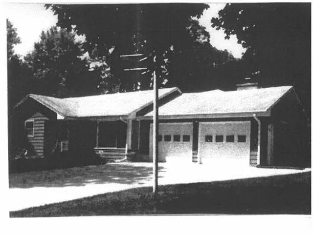 2125 Rockwell Rd photo 1