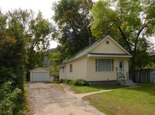 1017 Gilmore Ave, Winona, MN 55987