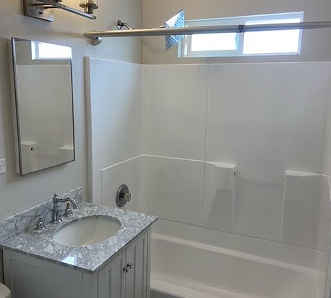 3rd image of 1492 Pescadero Dr