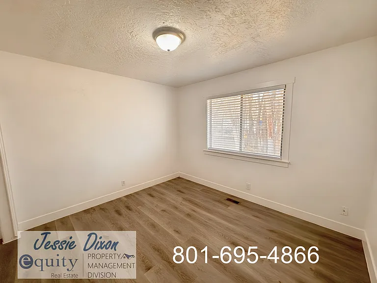224 W 2350 N #D — Photo 7