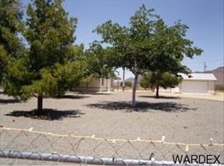 3213 W McConnico Rd #W, Golden Valley, AZ 86413