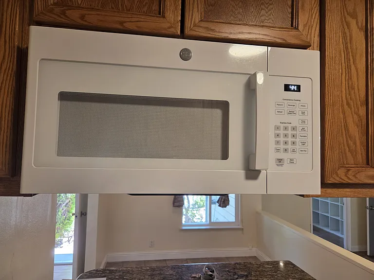 Microwave