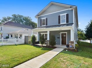 5656 5th St N, Arlington, VA 22205