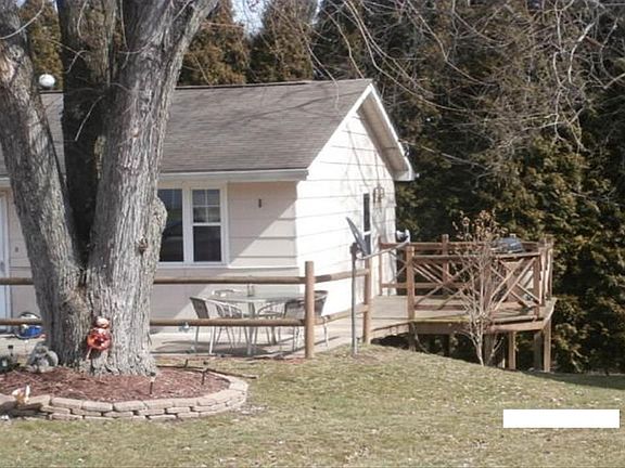 2nd image of 162 Rex Ave