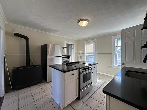 148 Bradford St #6 Photo 1 148 Bradford St #6 Photo 1