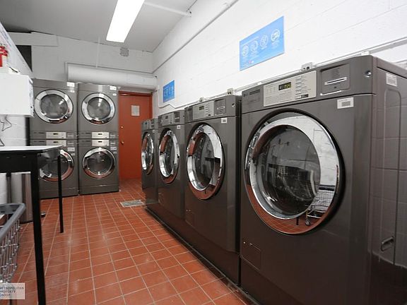 5th image of 22 Jones St APT 4A