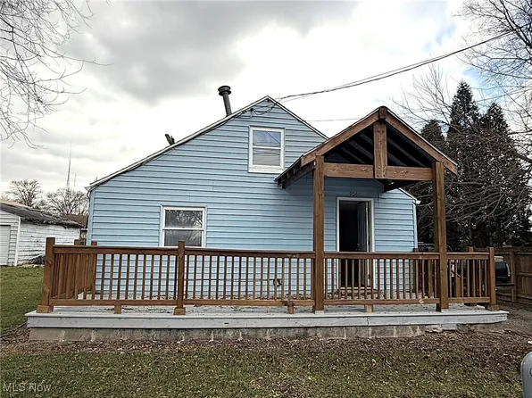 906 Daniels Ave, Lima, OH 45805
